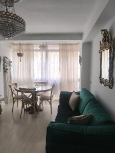 Posedenie v ubytovaní Casa Abuela