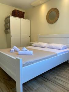 Voodi või voodid majutusasutuse 2BR apartment with sea view! toas