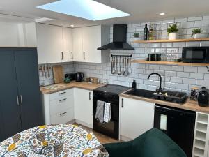 Dapur atau dapur kecil di The Banditry, Glastonbury +12 gambar