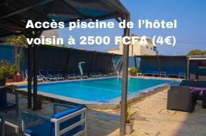 Bazén v ubytování Dodoo Lodge nebo v jeho okolí