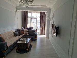 Ruang duduk di Shahrazad Rent Home Panorama