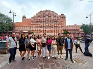 入住Jaipur The Lodge B&B的客人