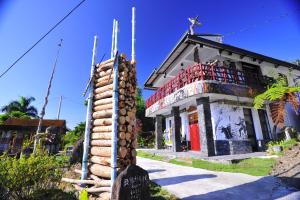 Bangunan di mana terletaknya homestay