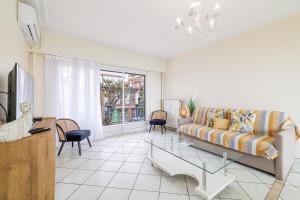 Billede fra billedgalleriet på MARYNAN 1 - Spacieux appartement face à la mer i Menton