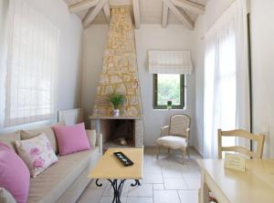 A seating area at Asplathia Villas Lefkada
