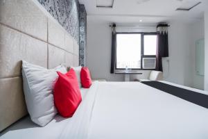 Fotografie z fotogalerie ubytování Hotel O Jalsa v destinaci Tājganj