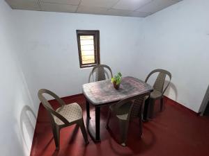 Foto dalla galleria di Gleeful Hostel a Anuradhapura