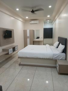 Gallery image of Hotel Radhe Palace in Sārsa