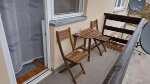 A balcony or terrace at Apartman DivčiKom
