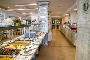 Φαγητό σε αυτό το ξενοδοχείο ή κάπου εκεί κοντά