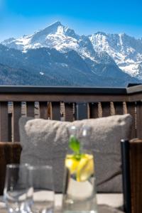 Nespecifikovaný výhled na hory nebo výhled na hory při pohledu z apartmánu