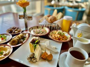 Jídlo v hotelu nebo okolí