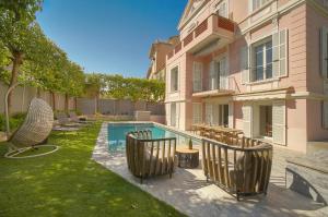 Fotografie z fotogalerie ubytování FRGK "La Cote d'Azur Villa Private Pool, AC Ultra-Fast Wi-Fi" v Cannes