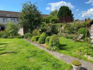 Gallery image of Cosy one-bedroom Cottage - Parking Pets in Thornhill