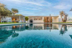 Πισίνα στο ή κοντά στο Luxury villa Teide View, Heated Pool, Sauna & Golf