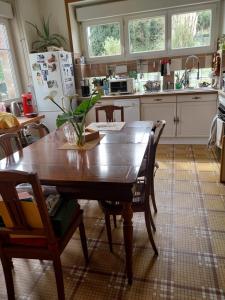 Η κουζίνα ή μικρή κουζίνα στο Chaleureuse maison bretonne +10 φωτογραφίες