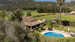 Bazén v ubytování Villa La Sort Llarga, casa de campo para 6 personas nebo v jeho okolí