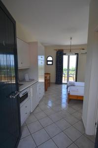 Η κουζίνα ή μικρή κουζίνα στο Anna's