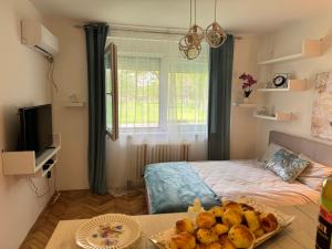 TV a/nebo společenská místnost v ubytování Dream Home