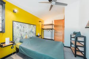 Gallery image of Factory in Saint-Pierre +4 photos