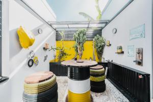 Gallery image of Factory in Saint-Pierre