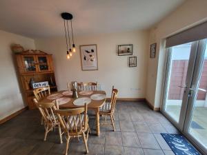Fotografie z fotogalerie ubytování Hawthorns Holiday Home v destinaci Aghamore