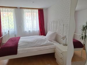 Postel nebo postele na pokoji v ubytování Villa EDEN BLICK