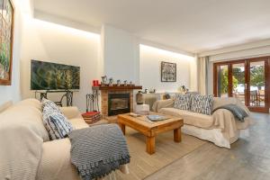 Posedenie v ubytovaní Apartamento Bel Planta Baja First Line Pinewalk