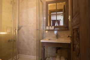 Ένα μπάνιο στο Isparta Historical Mansion Eskiciler Konağı - Cittaslow +88 φωτογραφίες