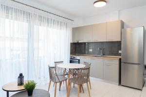 Kuchyň nebo kuchyňský kout v ubytování Kleoniki & Irida Residential Complexes