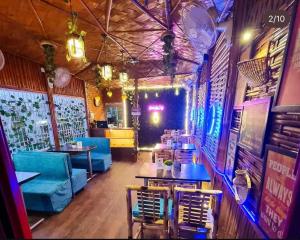 Galeriebild der Unterkunft The Hotel Villa in Sibsāgar