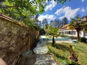 Zahrada ubytování Maison d'hôtes La Danasha