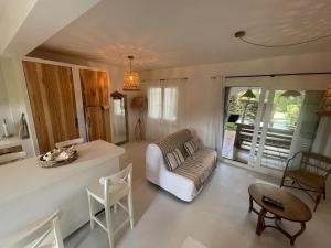 Posedenie v ubytovaní Casa con Jardín Privado, Chimenea y Piscina Comunitaria, cerca del Golfo y Playa de Pals - ES-226-31