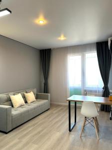 阿斯塔纳Апартаменты в 10 минутах от аэропорта Apartments 10 minutes from the airport的相册照片 更多2张照片