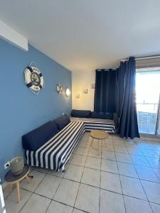 Posteľ alebo postele v izbe v ubytovaní Résidence Graziella Studio 402 + 10 fotografií