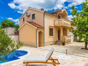 Fotografie z fotogalerie ubytování Modern Escape with Private Pool Sauna Game Room BBQ near Zadar v destinaci Zadar