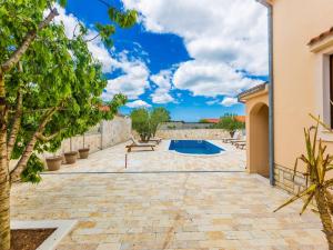 Fotografie z fotogalerie ubytování Modern Escape with Private Pool Sauna Game Room BBQ near Zadar v destinaci Zadar