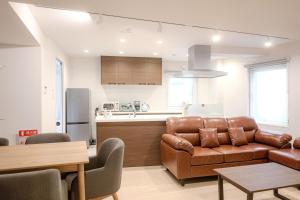 Η κουζίνα ή μικρή κουζίνα στο Jessica House