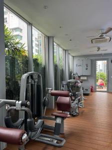 Fitness centrum a/nebo fitness zařízení v ubytování Vortex Galaxy Suites KL