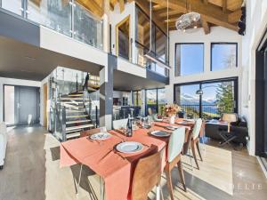 Fotografie z fotogalerie ubytování Luxueux chalet avec piscine, sauna et parking à La Rosière pour 10 personnes - FR-1-398-633 v destinaci Montvalezan