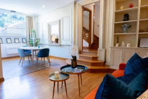 Khu vực ghế ngồi tại MB SUITES Margutta