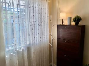 Foto de la galeria de J&J Antipolo 2 Bedroom Condo with Nature View, Netflix, Karaoke, & Threadmill a Antipolo