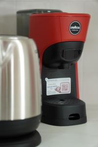 Set per la preparazione di tè e caffè presso Sulle Tracce Di Federico