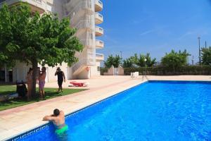 Πισίνα στο ή κοντά στο UHC Mar Internum Apartments