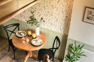 Posezení v ubytování Hickory Cottage