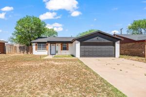 Fotografie z fotogalerie ubytování Cozy 4BD - Fire Pit & BBQ - 10 Min from Downtown v destinaci Lubbock