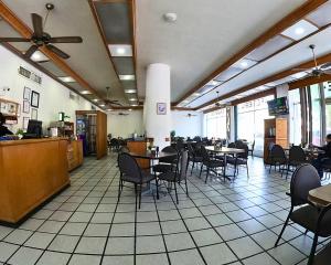 Restaurace v ubytování Hotel Calvete