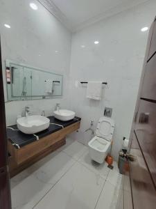 フリータウンにあるBash Luxury Smart Apartmentsのギャラリーの写真
