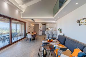 Dapur atau dapur kecil di Notes View Apartments