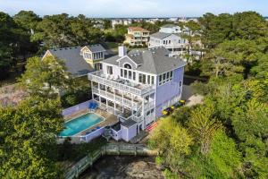 La alberca dentro o cerca de 1528 - Sound and Color by Resort Realty